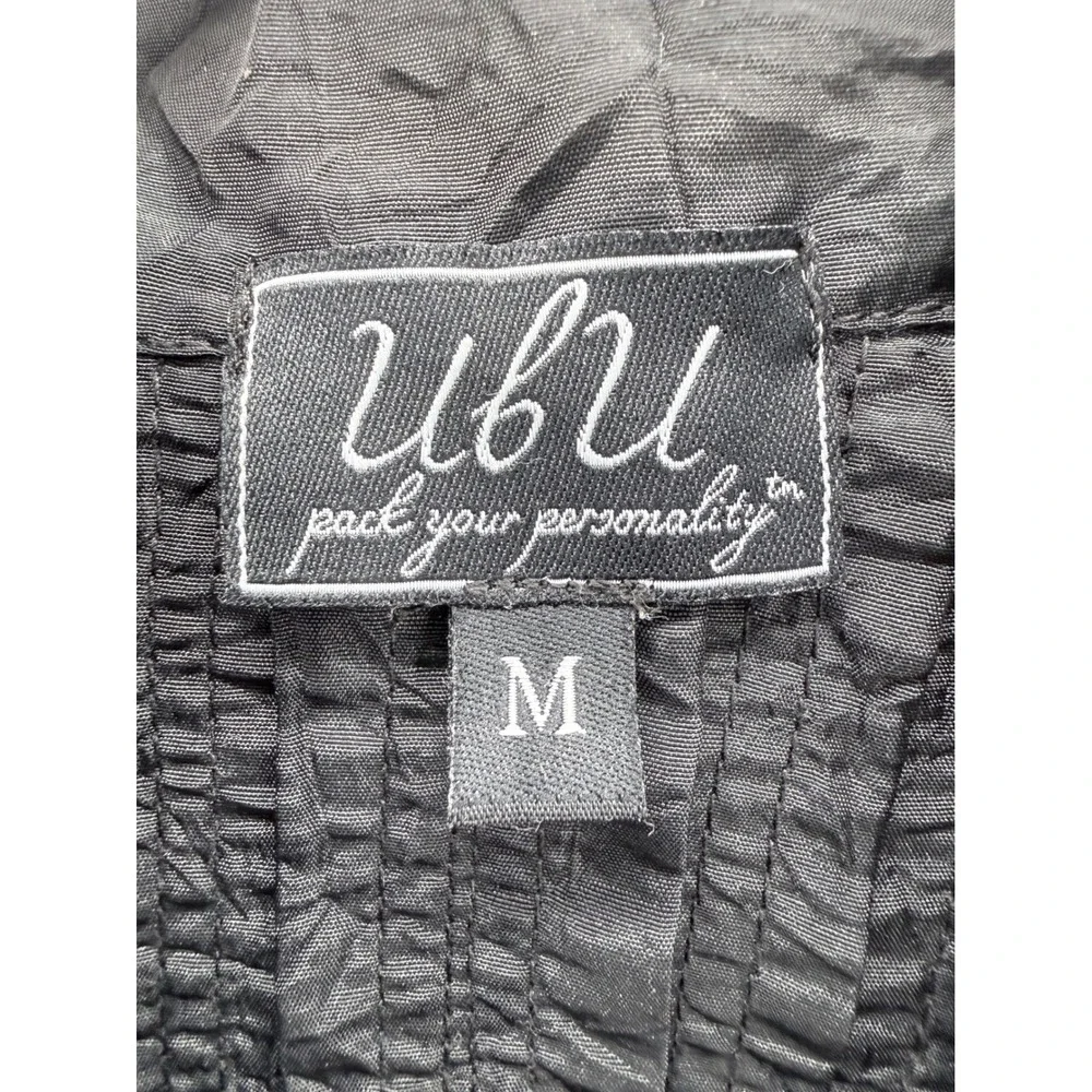 UBU Pack Your Personality Travel Coat Women Size M Black Crinkle Snap Front 3392